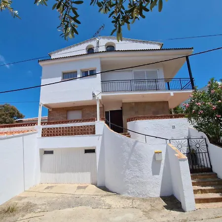 Holiday home Casa Ferrer - Casa Grande De Ambiente Familiar En Llanca, Cerca De La Playa Y Del Puerto.. - Es-228-64 Llanca