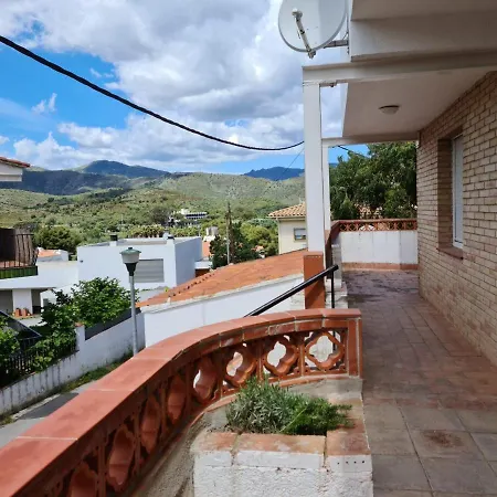 Casa Ferrer - Casa Grande De Ambiente Familiar En Llanca, Cerca De La Playa Y Del Puerto.. - Es-228-64 Holiday home