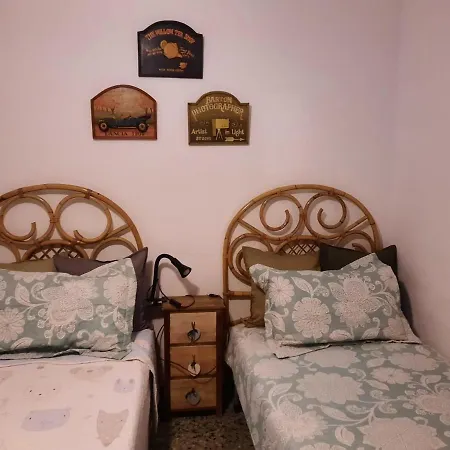 Casa Ferrer - Casa Grande De Ambiente Familiar En Llanca, Cerca De La Playa Y Del Puerto.. - Es-228-64