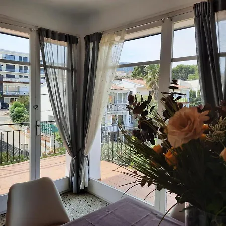 Casa Ferrer - Casa Grande De Ambiente Familiar En Llanca, Cerca De La Playa Y Del Puerto.. - Es-228-64 Semesterbostad *