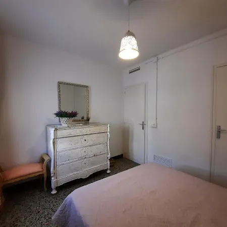 Casa Ferrer - Casa Grande De Ambiente Familiar En Llanca, Cerca De La Playa Y Del Puerto.. - Es-228-64 * Llança
